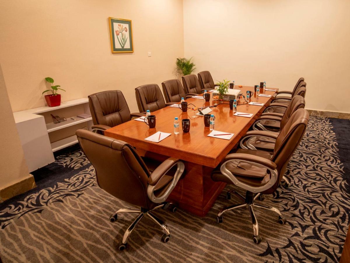 The Orchid Hinjewadi Hotel 5*